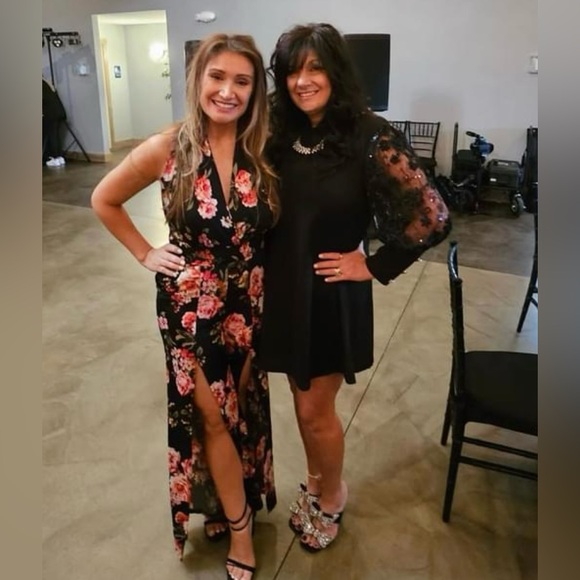 ๐๐๐HOST PICK๐๐๐M Made In Italy Sheath Mini Dress - Picture 5 of 5